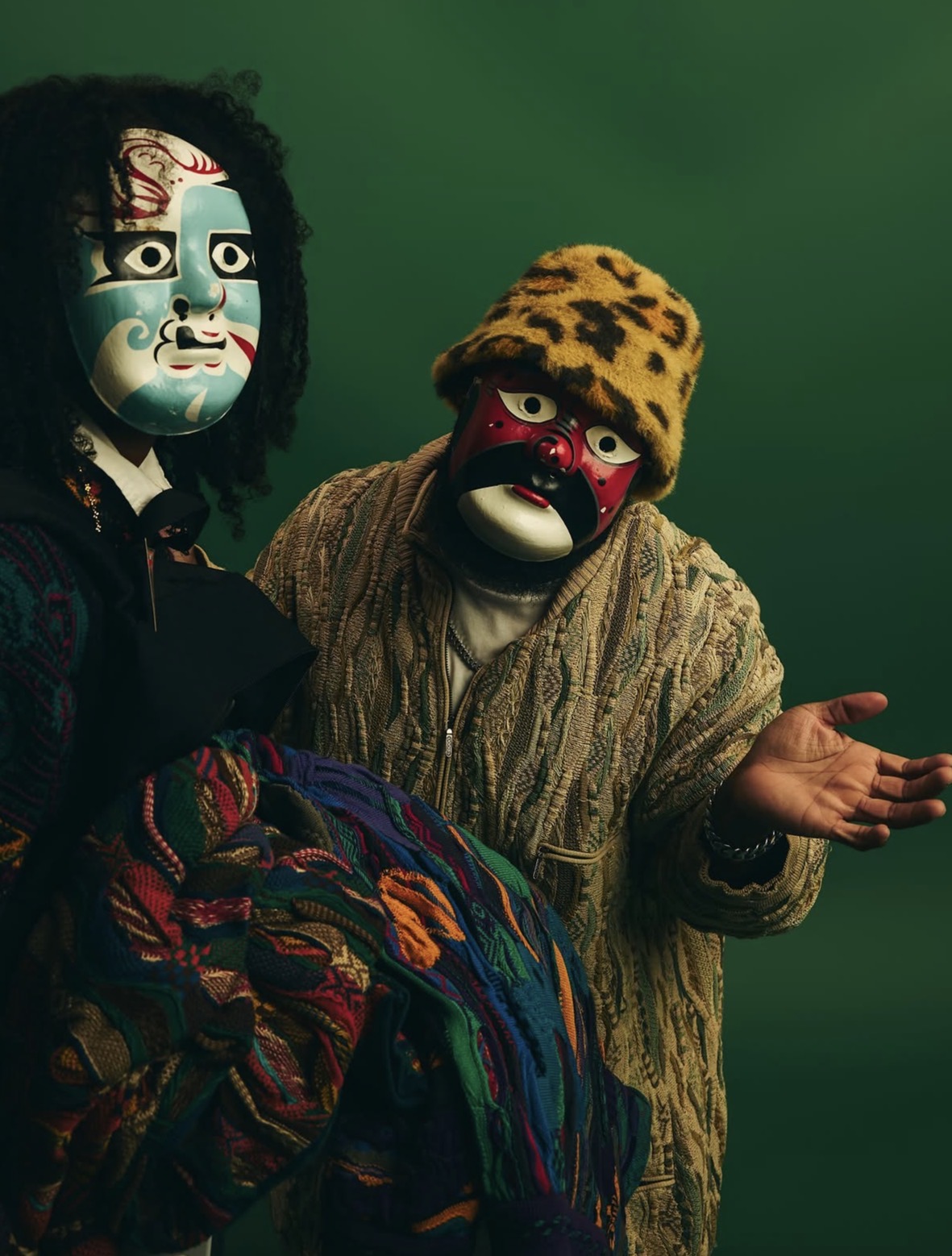 Pieces masks
